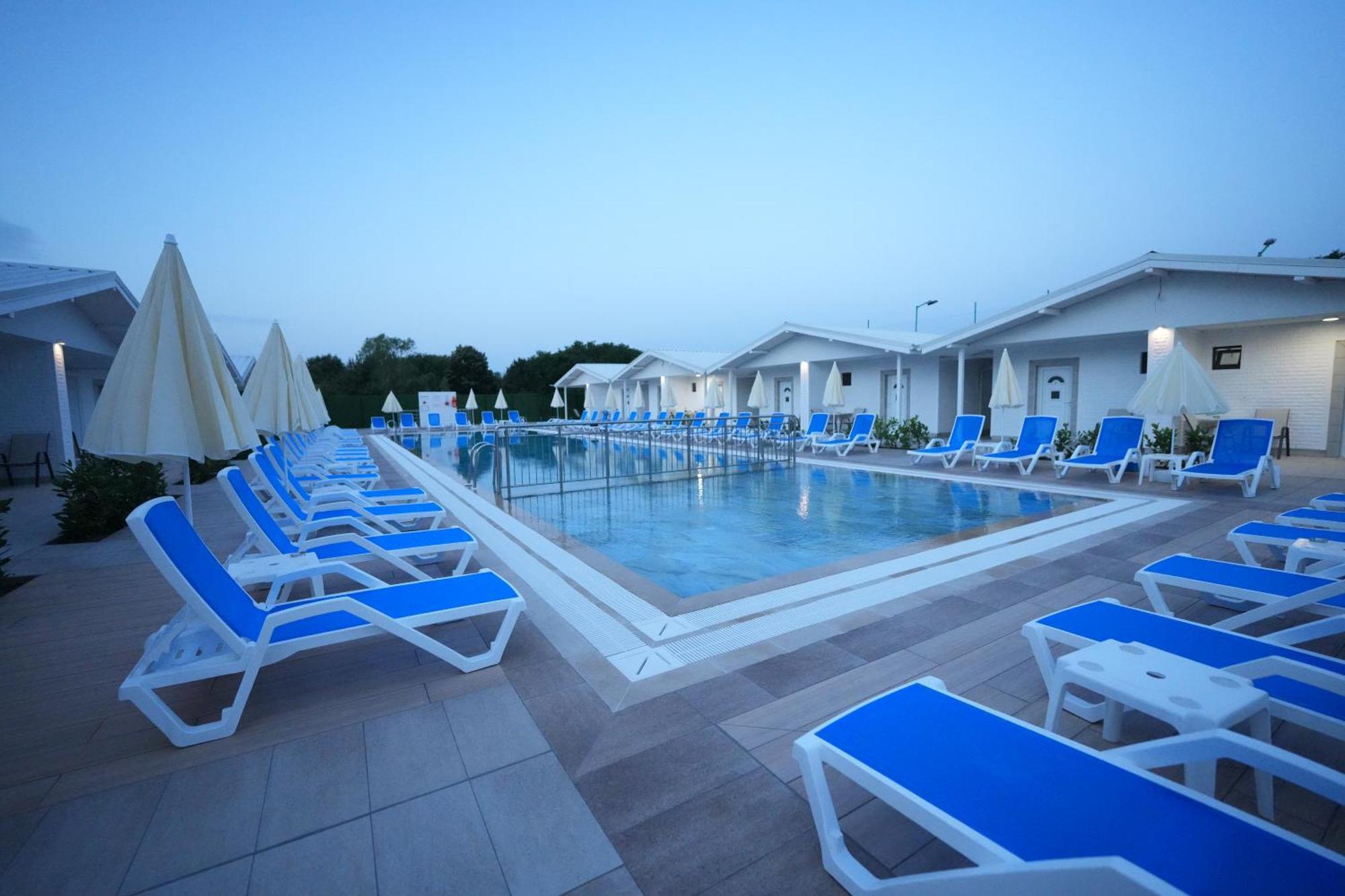 Makaza Complex Hotel Momcilgrad Exterior foto