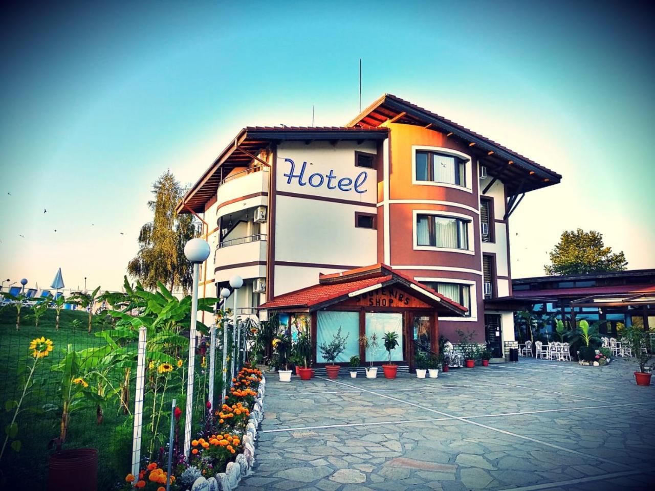 Makaza Complex Hotel Momcilgrad Exterior foto