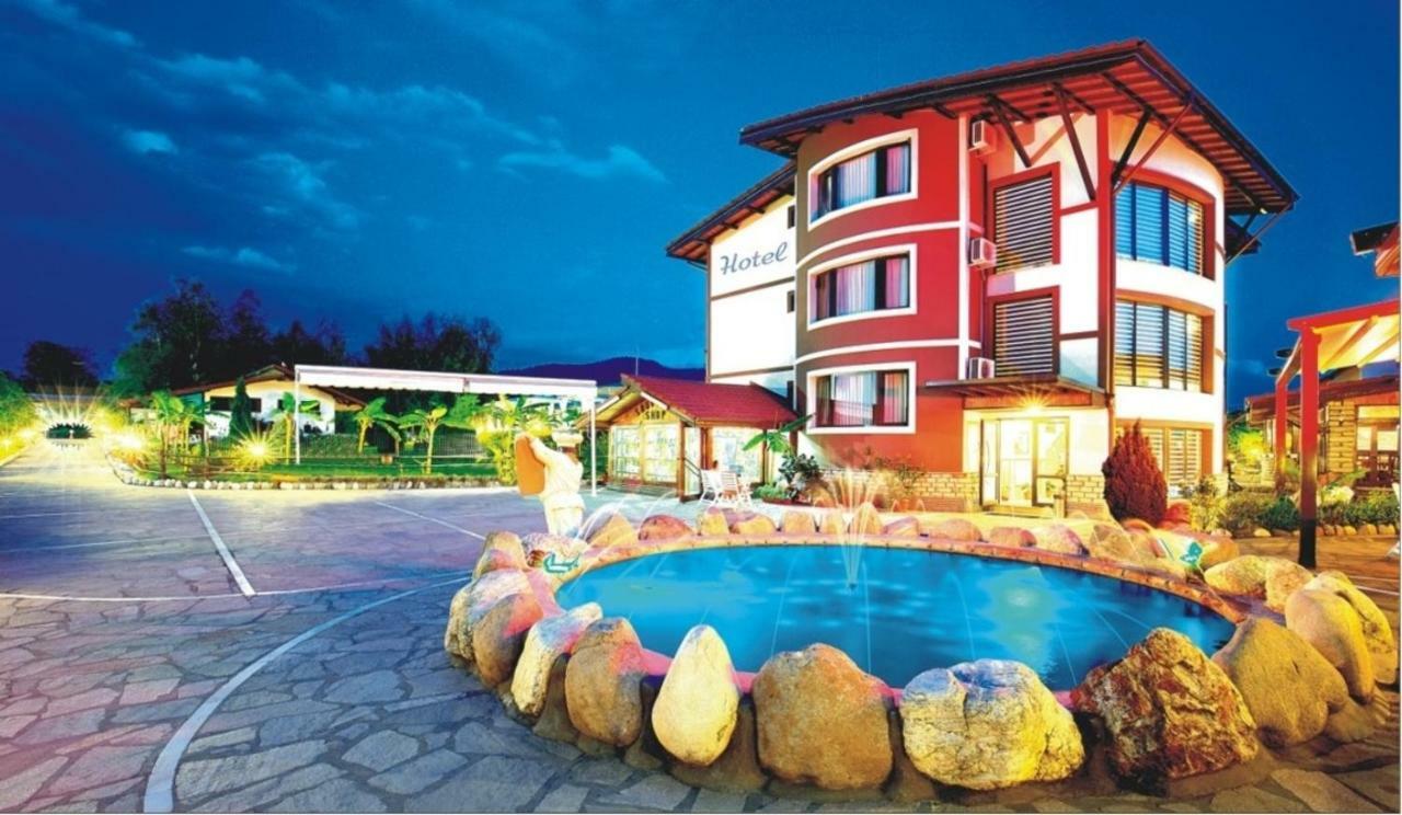 Makaza Complex Hotel Momcilgrad Exterior foto